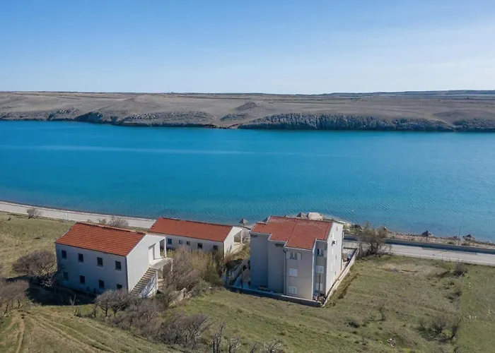 Nero By Aneo Travel Dinjiška