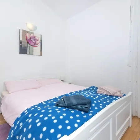 Apartment Nero By Aneo Travel