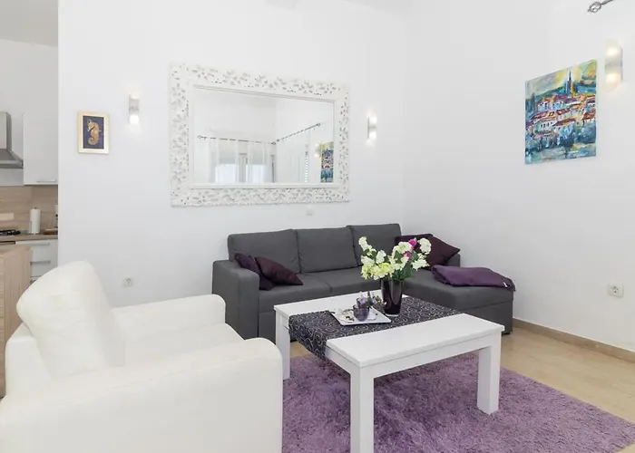 Nero By Aneo Travel 아파트