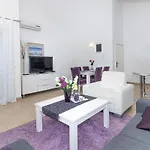 Apartment Nero By Aneo Travel Dinjiska